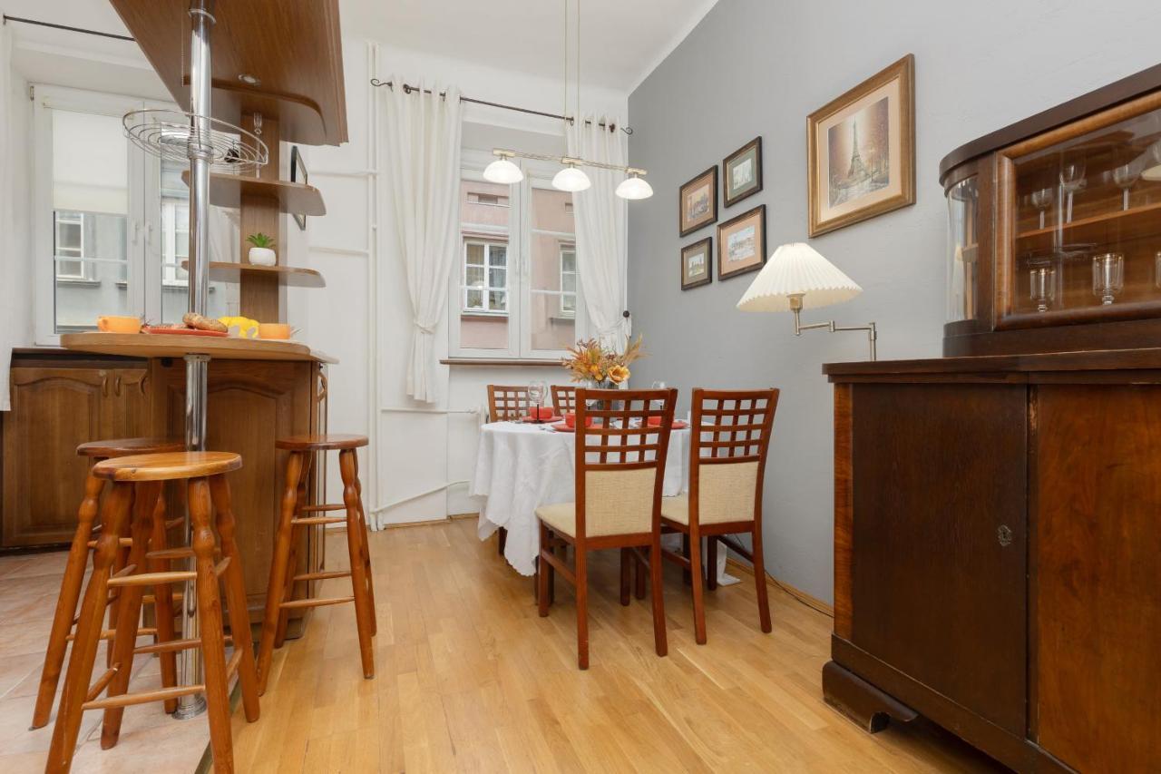 Apartment One Bedroom Next To The Royal Castle In By Renters Warsaw